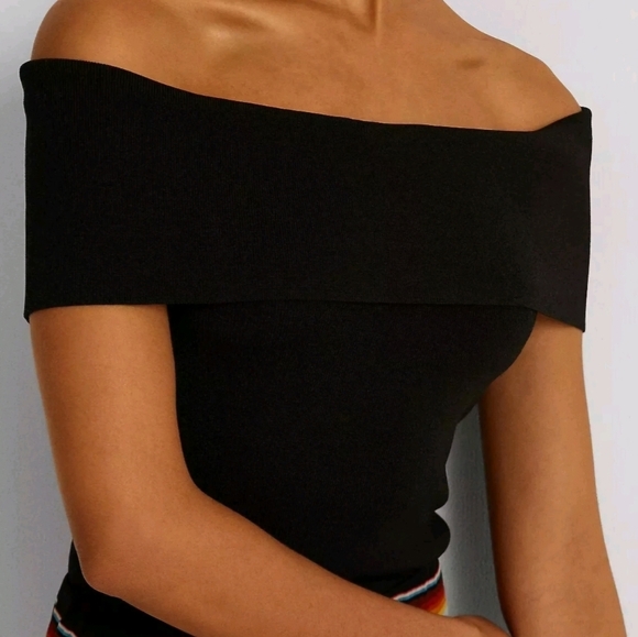 LAUREN Ralph Lauren Skirt & Off-the- Shoulders Top - Picture 3 of 10